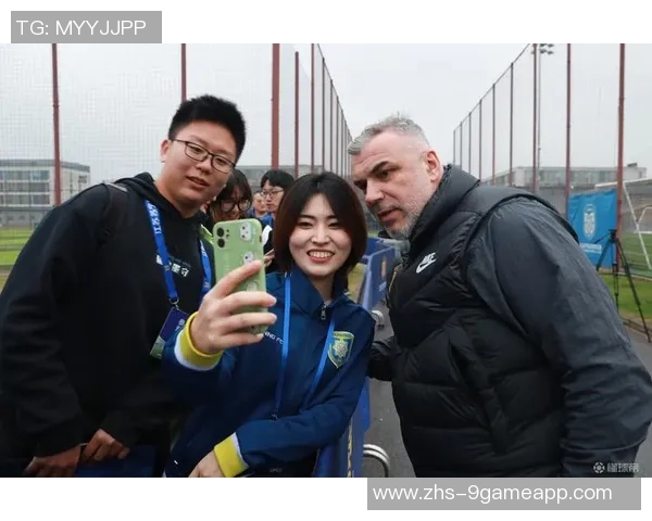 火箭队与网队激战正酣谁能在季后赛中脱颖而出争夺冠军荣耀 火箭队与网队激战正酣谁能在季后赛中脱颖而出争夺冠军荣耀